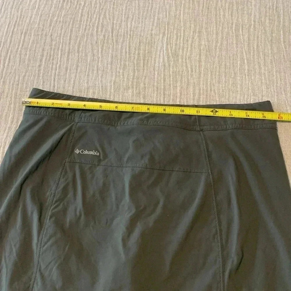 Gray Columbia skirt - Picture 3 of 8